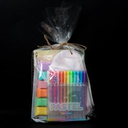 Gavesett Lulus pennal rosa og innhold