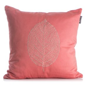 Pute Roma korall med brodert blad i gr�tt 50x50cm