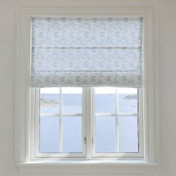 Liftgardin hvit m/bl� blader 120x130cm Songvaar