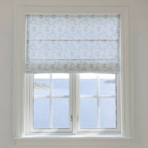 Liftgardin hvit m/bl� blader 120x130cm Songvaar